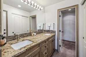 Indoors, Sink, Sink Faucet, Double Sink, Granite