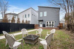 BACK OF HOUSE
