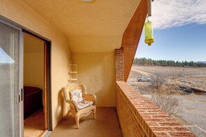 Private Balcony | Mountain View | Shared Gas Grill | Single-Story Apartment