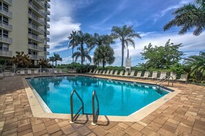 Estero Beach and Tennis Club | Community Amenities | Heated Pool | Tennis Courts