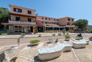 Autumn, Main Entrance, Spring, Summer
