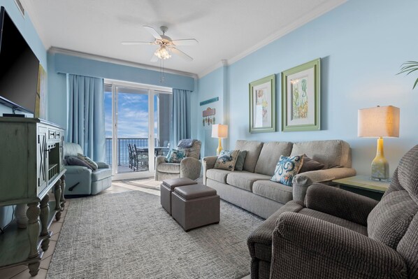 Island Royale 403 - Living area with gulf views