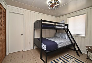 Twin/Full Bedroom