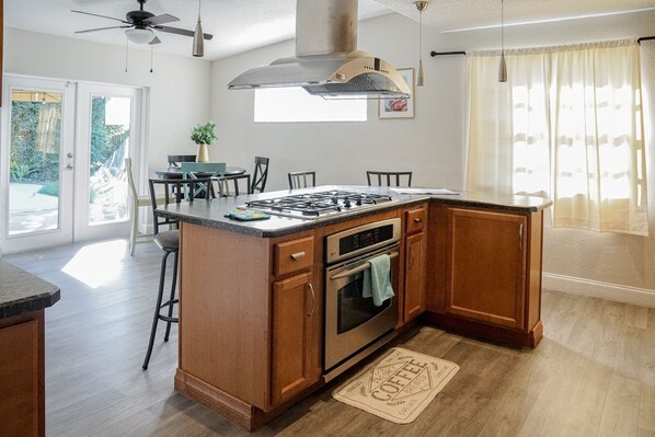 Private kitchen