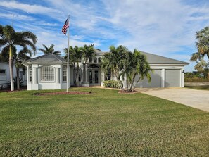 Entire home including 3 car garage included in rental