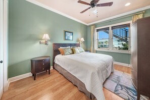 King Master bedroom with upgraded mattress and Smart TV