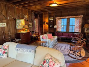 Main cottage extra sitting area