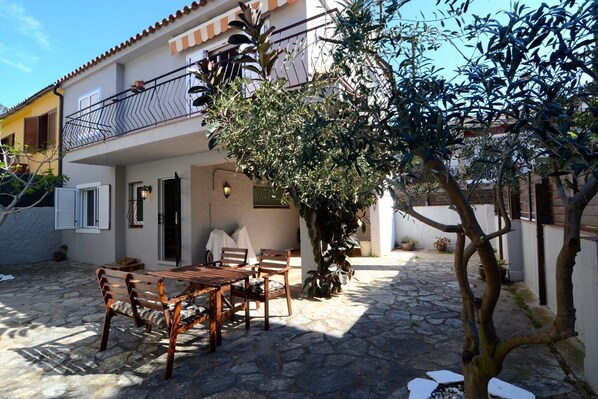 Holiday Home Exterior [summer]