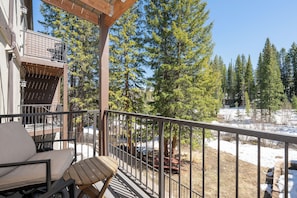 SWP Vasquez Creek #6 private deck