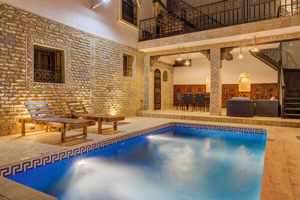 Pool