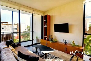 Zona TV/salón compartidos