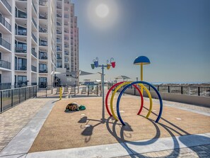New splash pad for the kiddies to enjoy!