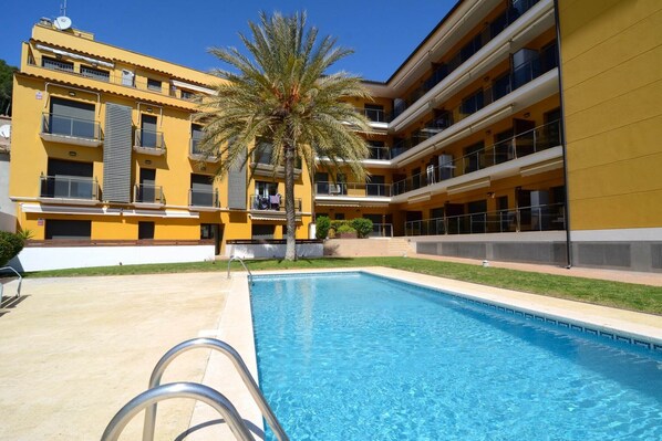 Holiday Home Swimming Pool