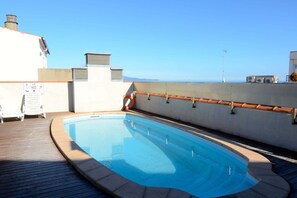 Holiday Home Swimming Pool