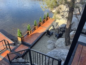 Head down to our private dock, and hang out on the lounge chairs.