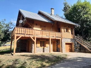 Extérieur