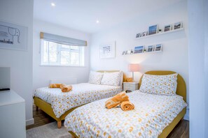 Footsteps - 2 Bedroom Apartment - Saundersfoot (24187)