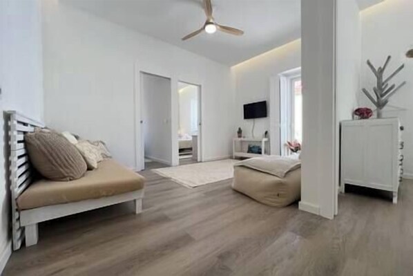 Living room (1)