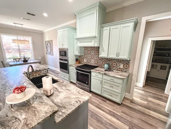 Private kitchen