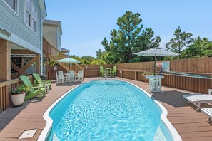 OSI16: Beach Bubbles | Private Pool Area