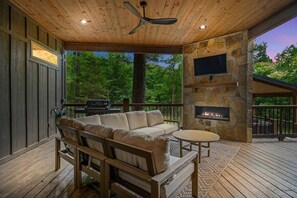 Enjoy the large private back deck.