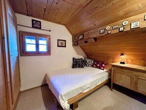 bedroom 2 with double bed
