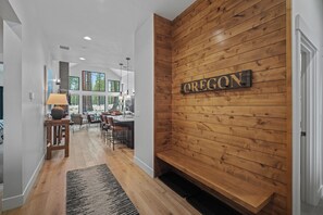 18172 Forestbrook-03