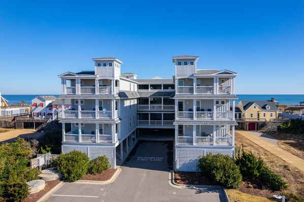 SEV405: The Sand Dollar | Seven C's Front Exterior