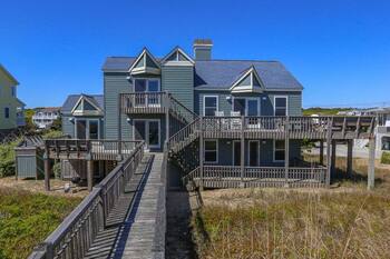 MacWater Beach House - Classic 5 BR Oceanfront home in Southern Shores