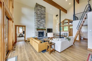 Living Room | Main Level | Central A/C & Heating