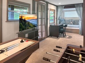 Spielezimmer