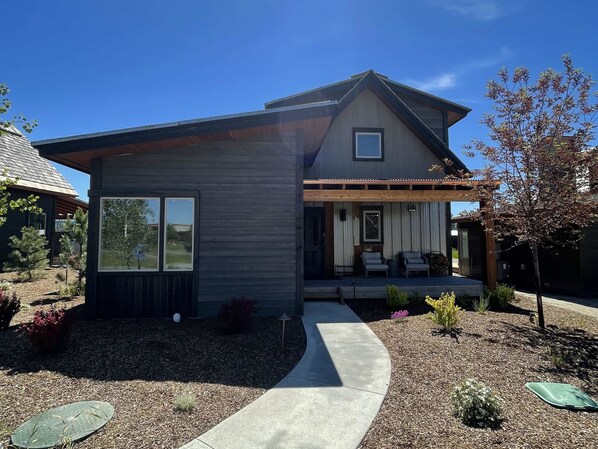 Welcome to Wilderness Club Golfer's Cottage! 