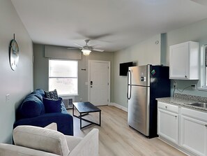 PC Beach Retreat A - Living Area