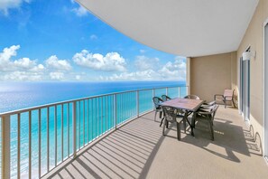 Ocean Villa 2305 Balcony