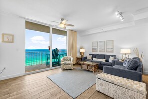 Living room with queen sleeper sofa