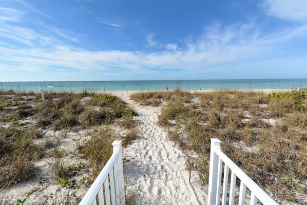 Strand