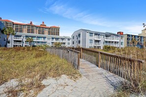 City, Waterfront, Building, Urban, Office Building