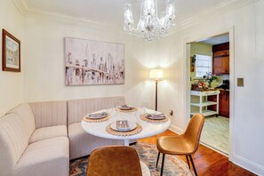 Dining Nook