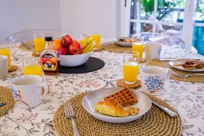 Breakfast meal