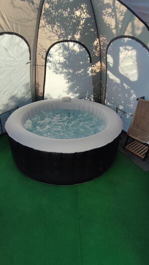 Bubbelpool utomhus