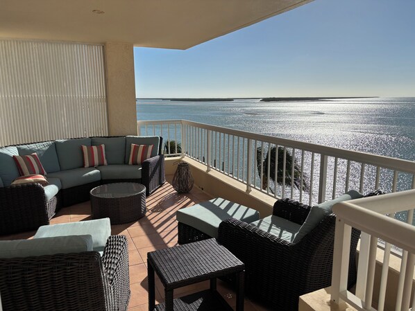 Spectacular view of 10,000 islands from 5th floor lanai
