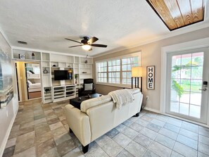 Guest Living Room