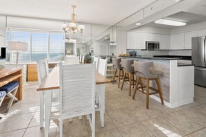 Dining Room, Dining Table, Furniture, Indoors, Table