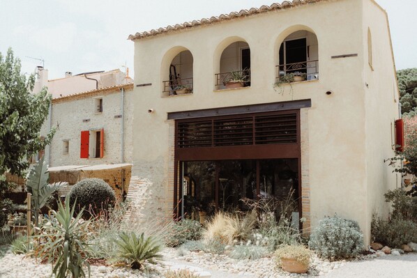 Exterior