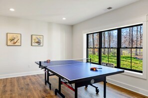 Spielezimmer