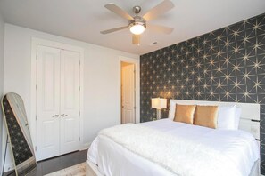 First floor Bedroom with queen bed and full en suite bathroom