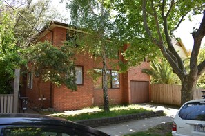 Ground floor studio apartment
