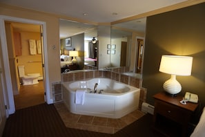 In Suite Hot Tub at Pollard Brook