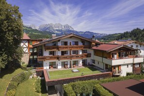 Holiday Home Exterior [summer]
