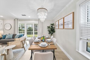 Beachside Villas 811 | Dining Area  | Seagrove Beach